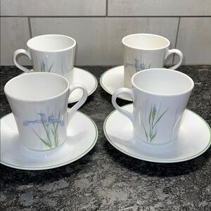Corelle set  of 4 coffee/tea sets. SHADOW IRIS Exc condition.